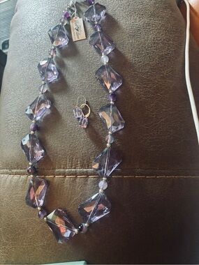 New Park Lane Lavender/Amethyst Color Chunky Glass Necklace w/Earrings Set

$27